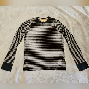 Hollister men's navy and gray stripped long sleeve